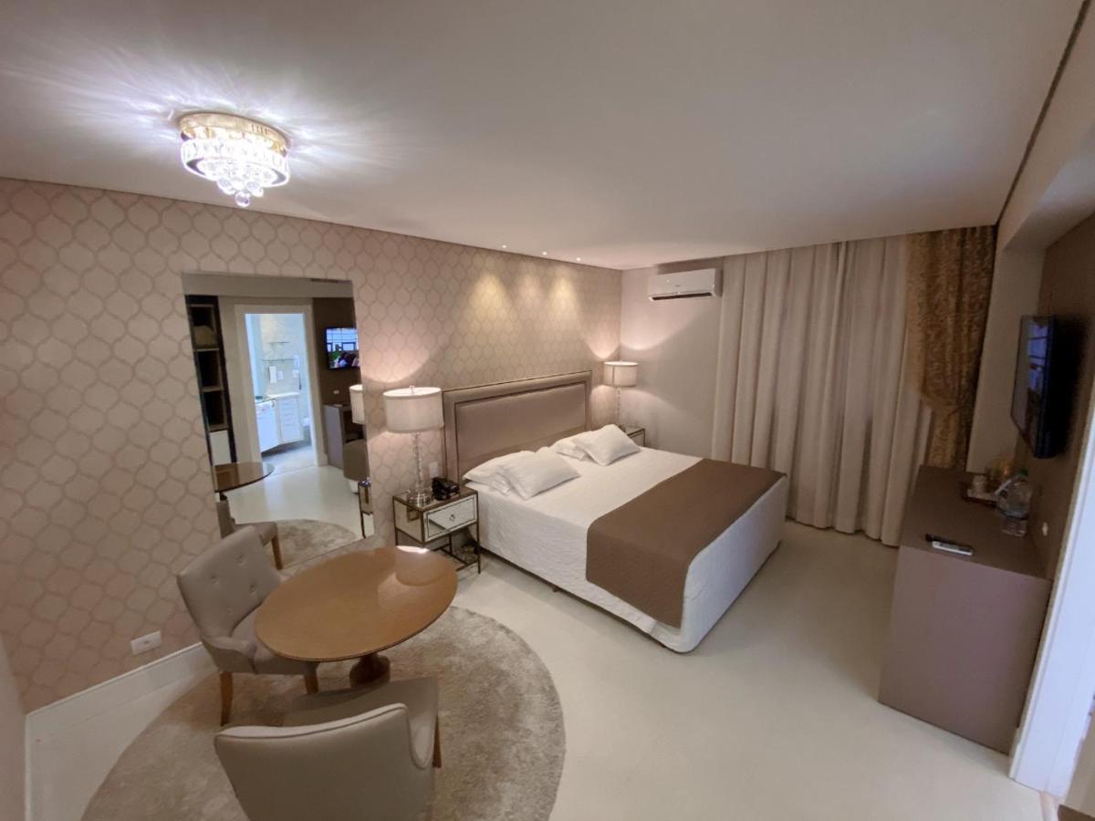 Suíte Deluxe com Cama Queen-size