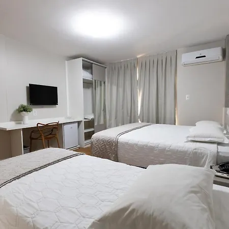 H Hotel-2
